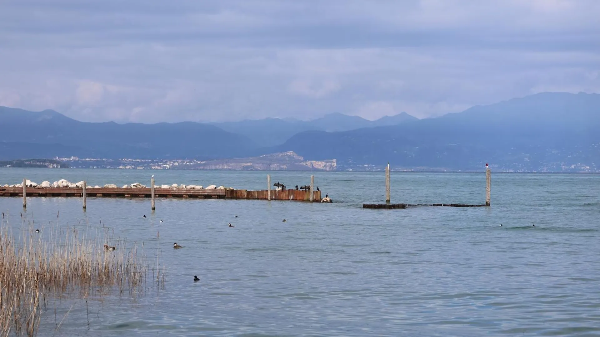Saporedilago Apartment Peschiera del Garda 0*,